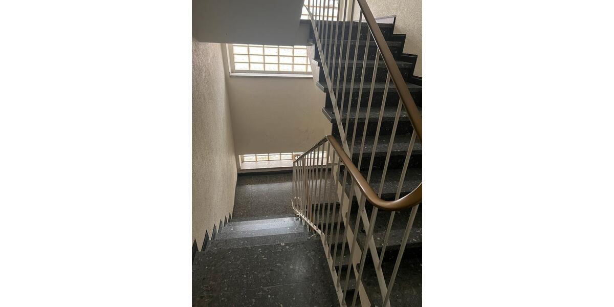 Etagenwohnung Oberhausen - 2 Zimmer, 67 m&sup2;, 495&euro; | Angebot:25103860