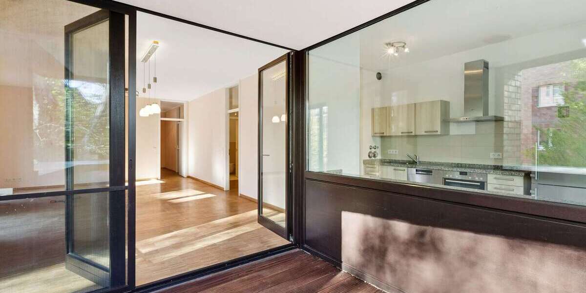 Etagenwohnung Düsseldorf-Oberkassel Oberkassel - 3 Zimmer, 121 m&sup2;, 1.140.000&euro; | Angebot:26756961