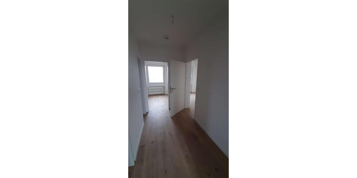 Etagenwohnung Krefeld Fischeln - 3 Zimmer, 85 m&sup2;, 740&euro; | Angebot:24802205