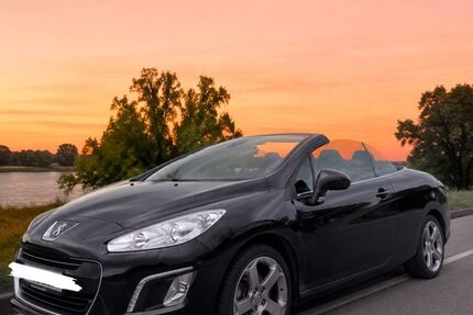 Peugeot 308 97.000 km 9.990 &euro; Düsseldorf 40489
