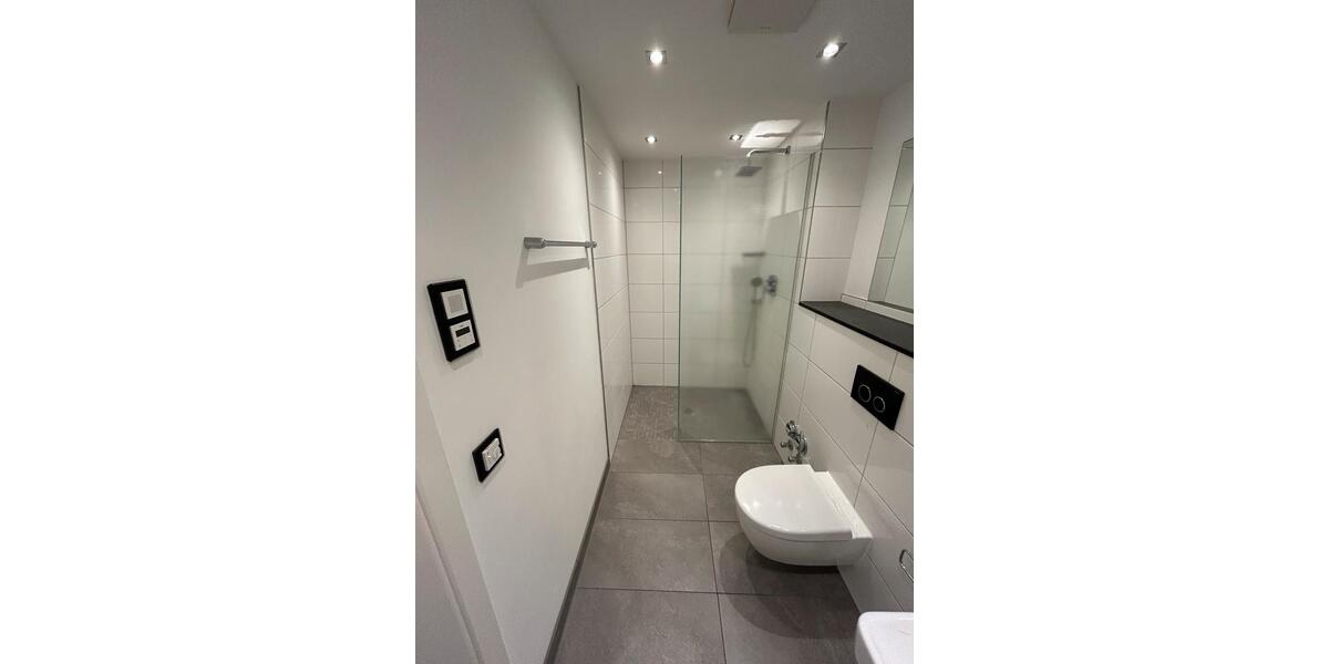 Erdgeschoßwohnung Düsseldorf Stadtbezirk 3 - 1 Zimmer, 32 m&sup2;, 850&euro; | Angebot:26644915