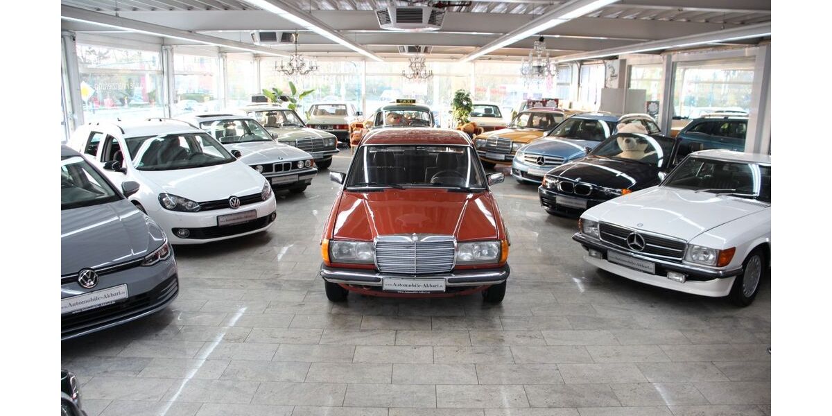 Mercedes-Benz 200 190.000 km 6.850 &euro; Essen 45356