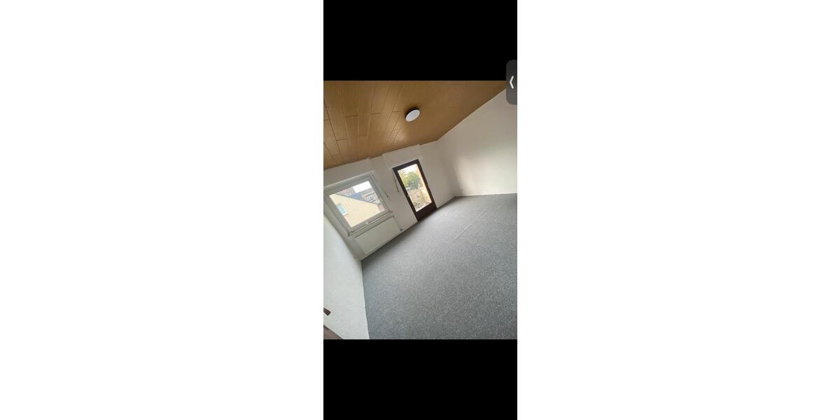 Etagenwohnung Duisburg Essenberg - 3 Zimmer, 80 m&sup2;, 850&euro; | Angebot:26618909