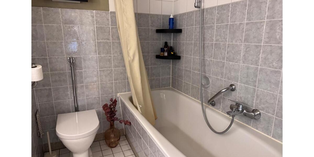 Etagenwohnung Düsseldorf Lörick - 2 Zimmer, 60 m&sup2;, 379.000&euro; | Angebot:26721507