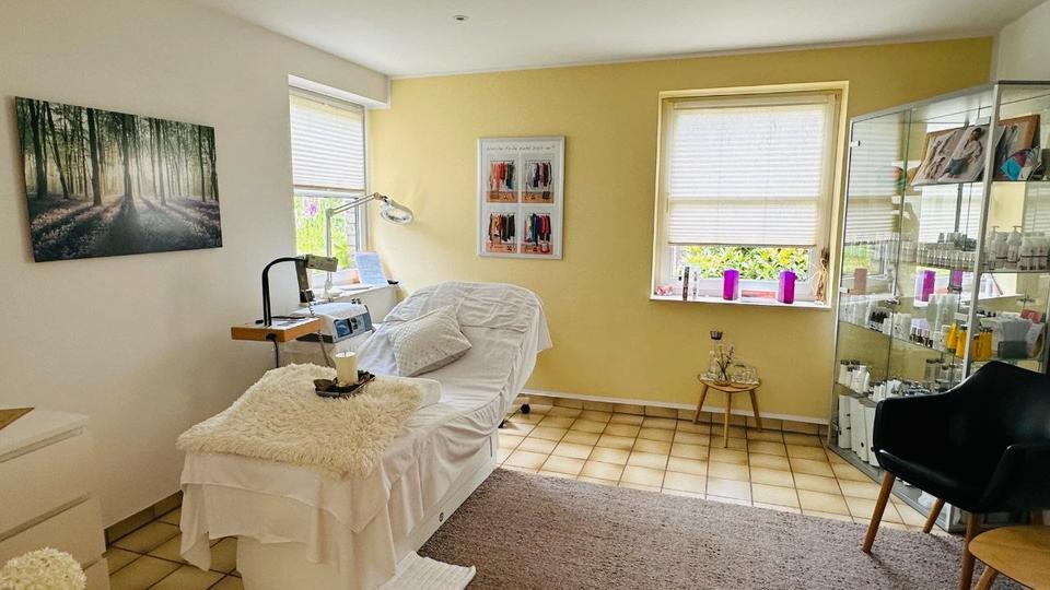 Einfamilienhaus Nettetal - 7 Zimmer, 274 m&sup2;, 795.000&euro; | Angebot:26045248