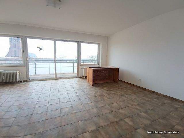 Etagenwohnung Krefeld Cracau - 2 Zimmer, 64 m&sup2;, 580&euro; | Angebot:26106533