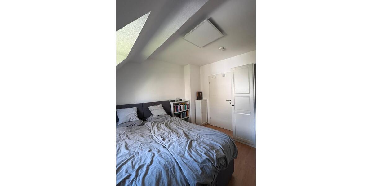 Dachgeschoßwohnung Essen Stadtbezirk III - 2 Zimmer, 53 m&sup2;, 620&euro; | Angebot:26003646