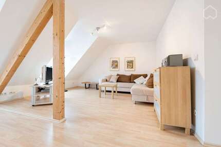 Zimmer Düsseldorf Friedrichstadt - 3 Zimmer, 1.380&euro; | Angebot:25383324