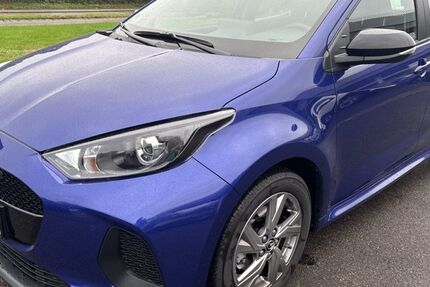 Mazda 2 Hybrid 2.743 km 22.661 &euro; Neuss 41464