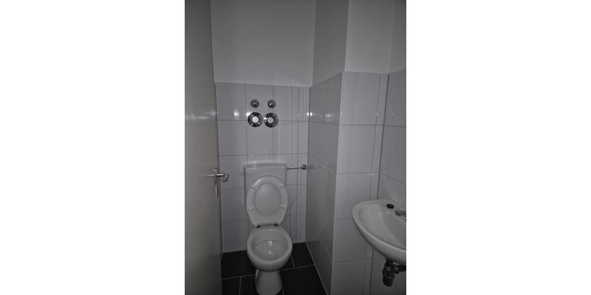 Etagenwohnung Duisburg Hamborn - 3.5 Zimmer, 81 m&sup2;, 589&euro; | Angebot:25648666