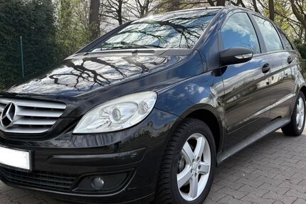 Mercedes-Benz B 150 51.000 km 10.999 &euro; Krefeld 47809