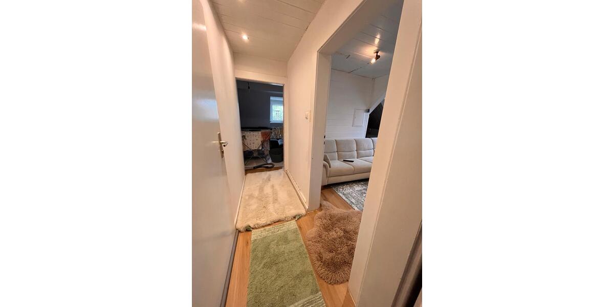 Dachgeschoßwohnung Viersen Hülsdonk - 3 Zimmer, 70 m&sup2;, 5.000&euro; | Angebot:25956769