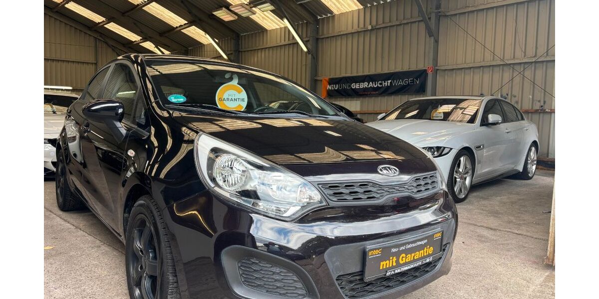 Kia Rio 255.000 km 1.950 &euro; Essen 45139