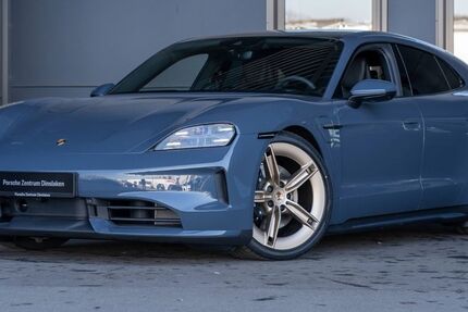 Porsche Taycan 13.999 km 104.590 &euro; Dinslaken 46535