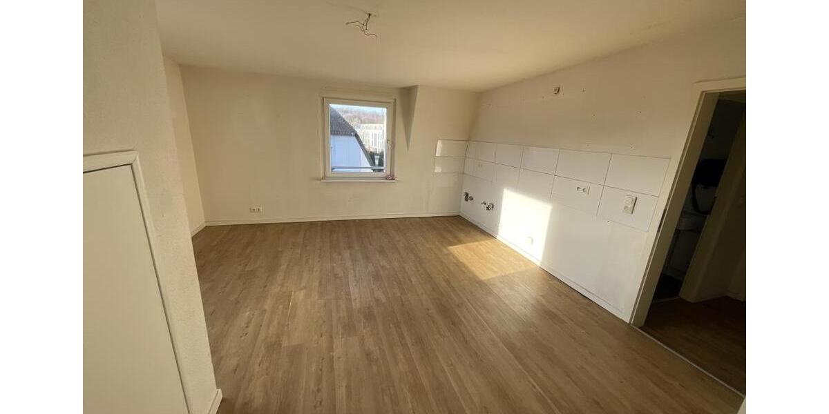 Etagenwohnung Essen Stadtbezirk VI - 3 Zimmer, 83 m&sup2;, 729&euro; | Angebot:24693132