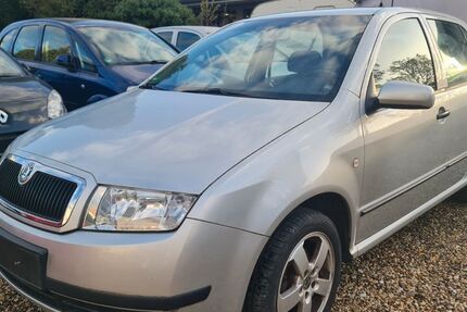 Skoda Fabia 116.000 km 1.999 &euro; Düsseldorf 40549