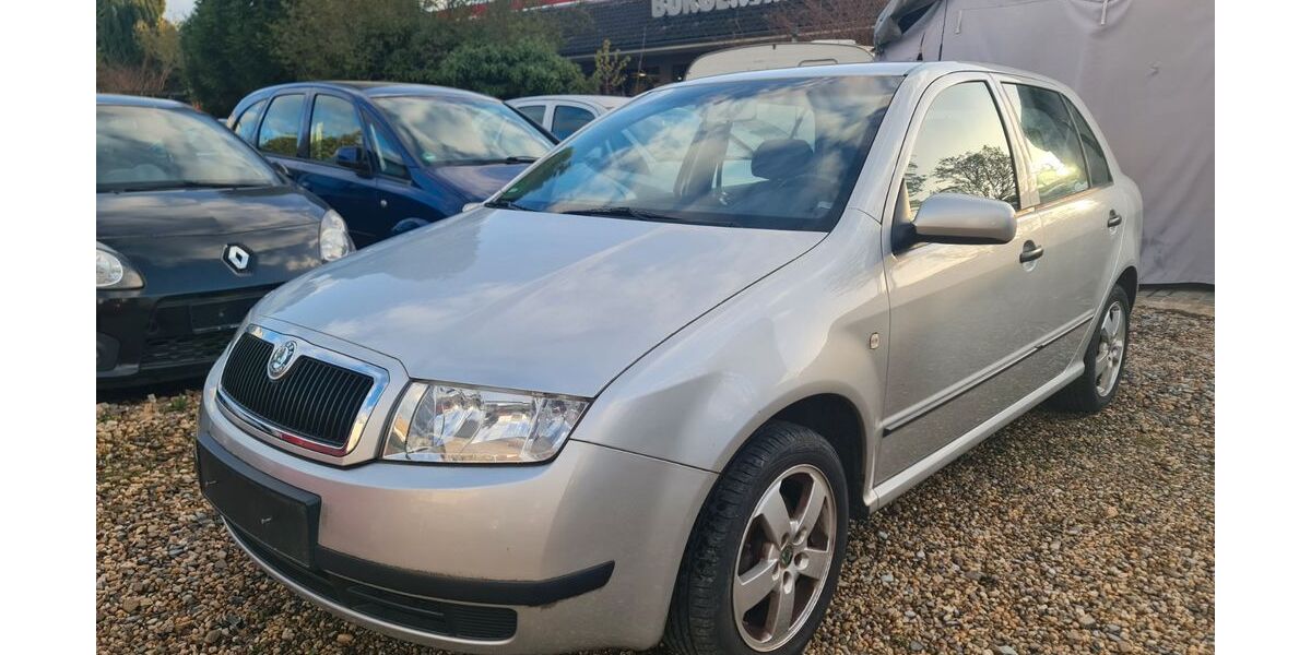 Skoda Fabia 116.000 km 1.999 &euro; Düsseldorf 40549