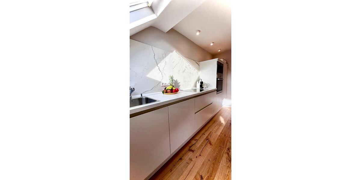 Etagenwohnung Düsseldorf Stadtbezirk 3 - 4 Zimmer, 71 m&sup2;, 1.600&euro; | Angebot:26630920