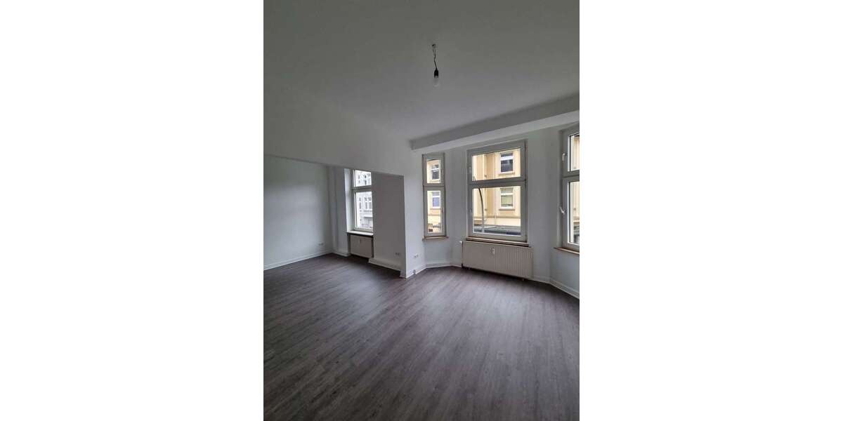 Etagenwohnung Duisburg Rheinhausen - 5 Zimmer, 145 m&sup2;, 1.410&euro; | Angebot:25976589