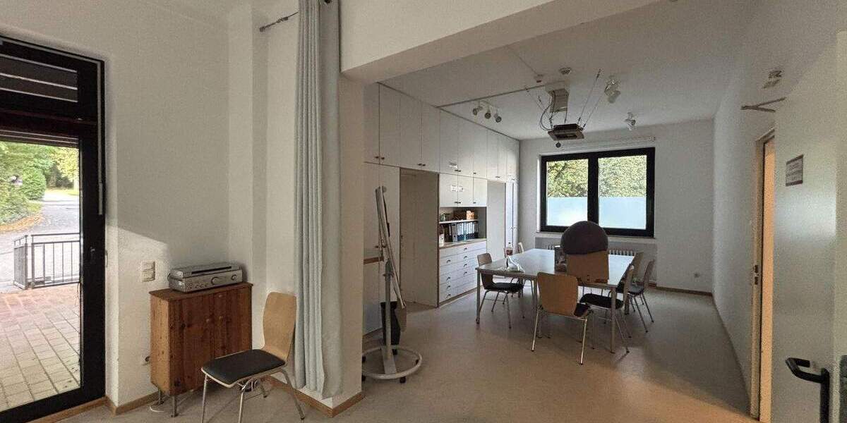Einfamilienhaus Krefeld Hülser Berg - 1 Zimmer, 1.100.000&euro; | Angebot:25693383