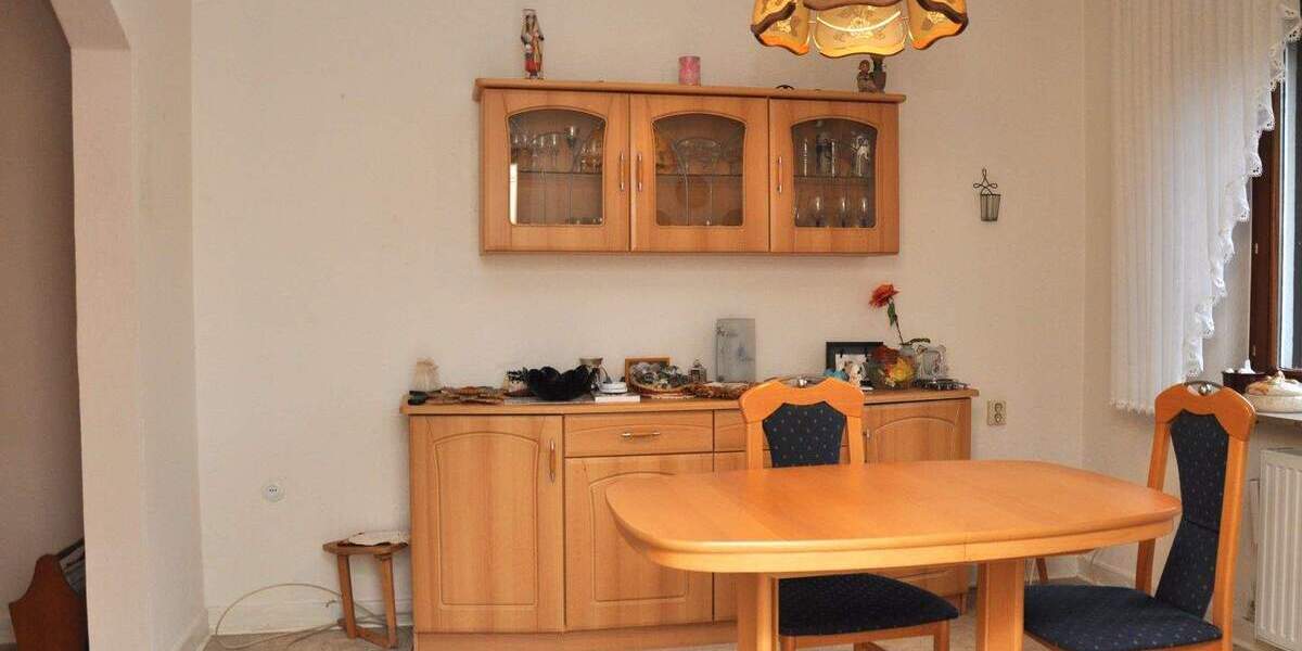 Reihenendhaus Duisburg Hochemmerich - 5 Zimmer, 87 m&sup2;, 249.000&euro; | Angebot:25744080