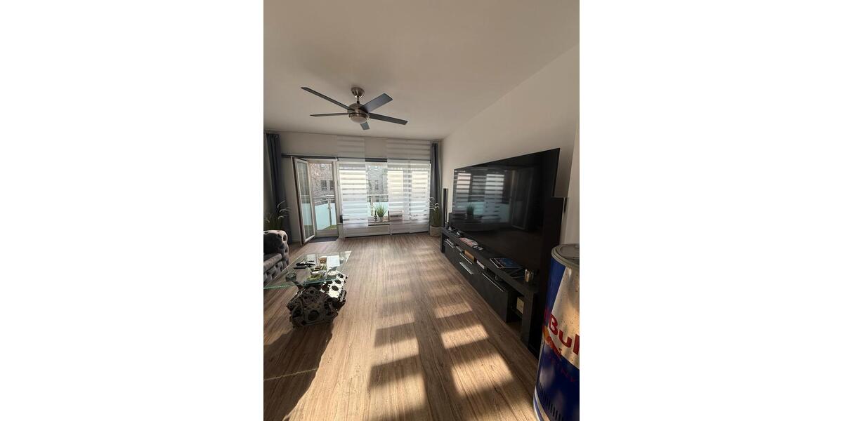 Etagenwohnung Düsseldorf Niederkassel - 2.5 Zimmer, 69 m&sup2;, 2.000&euro; | Angebot:26650158