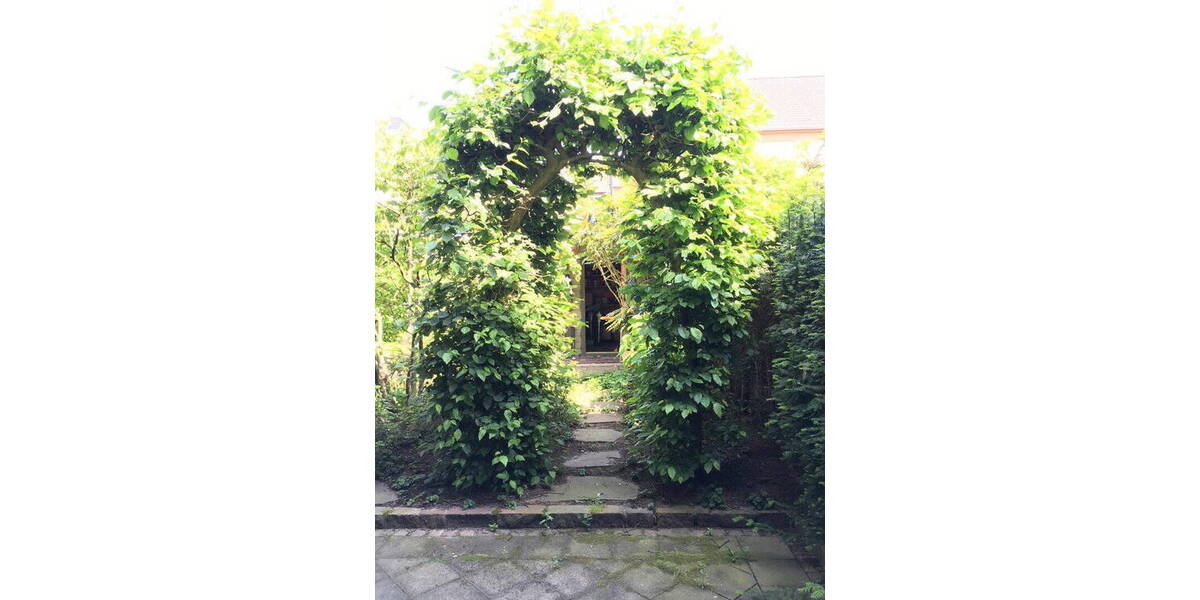 Etagenwohnung Essen Altenessen-Nord - 3 Zimmer, 101 m&sup2;, 290.000&euro; | Angebot:26070426