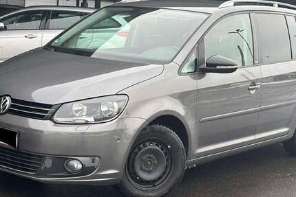 VW Touran 187.300 km 5.400 &euro; Neuss 41469