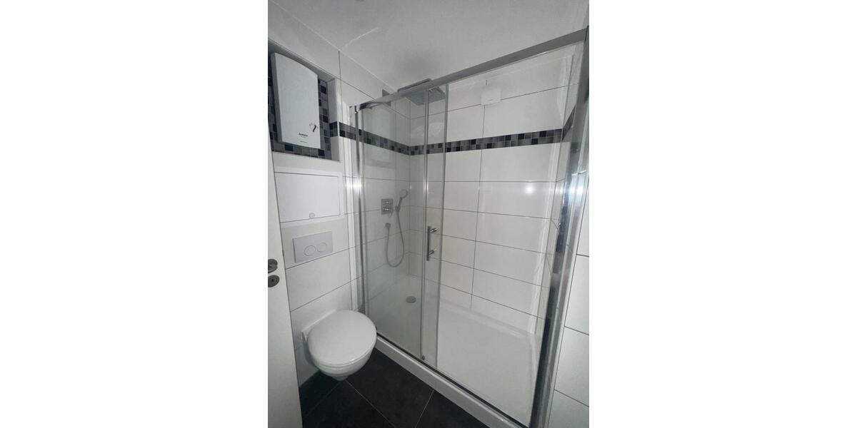 Dachgeschoßwohnung Krefeld Benrad - 2 Zimmer, 60 m&sup2;, 750&euro; | Angebot:25484276