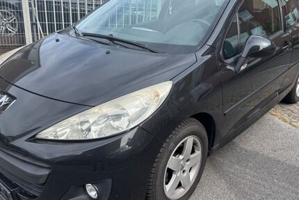 Peugeot 207 168.000 km 1.700 &euro; Neuss 41462
