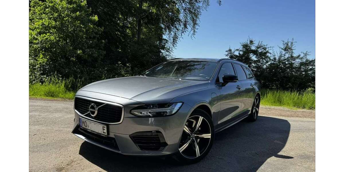 Volvo V90 131.500 km 25.400 &euro; Sonsbeck 47665
