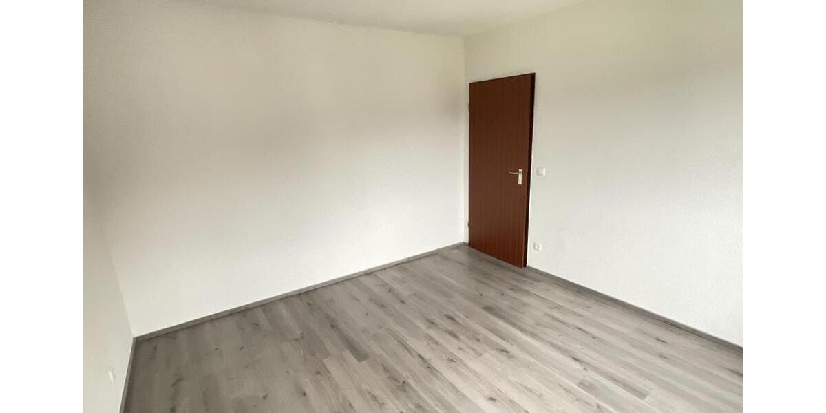 Etagenwohnung Duisburg Essenberg - 2 Zimmer, 60 m&sup2;, 333&euro; | Angebot:17038380