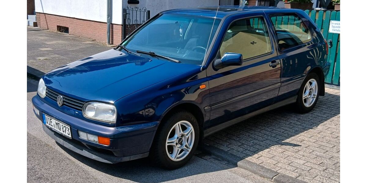 VW Golf 302.814 km 1.999 &euro; Viersen 41747