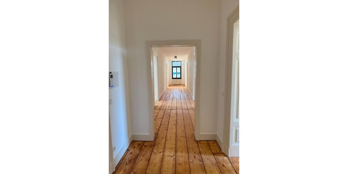 Etagenwohnung Nettetal - 4 Zimmer, 135 m&sup2;, 1.329&euro; | Angebot:26703023