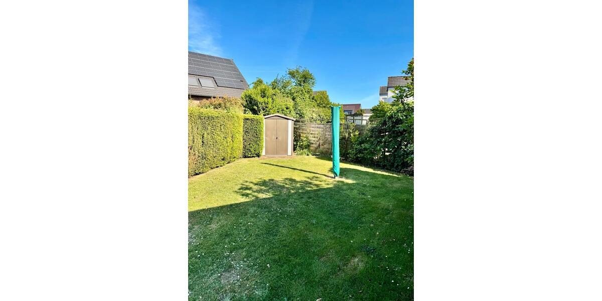 Dachgeschoßwohnung Voerde (Niederrhein) - 3 Zimmer, 78 m&sup2;, 740&euro; | Angebot:26534131