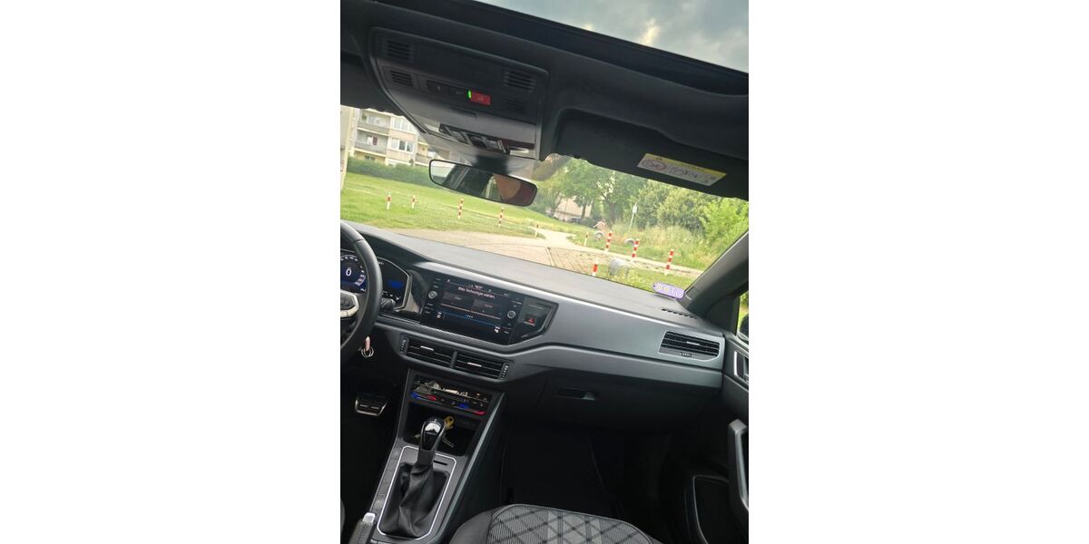 VW Taigo 37.000 km 21.200 &euro; Duisburg 47226