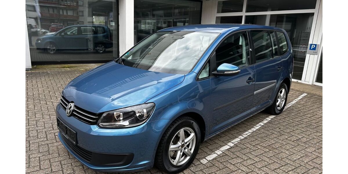 VW Touran 139.000 km 7.950 &euro; Kamp Lintfort 47475