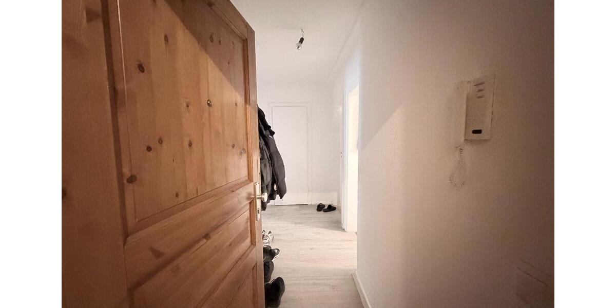 Etagenwohnung Krefeld - 2 Zimmer, 52 m&sup2;, 680&euro; | Angebot:24877612