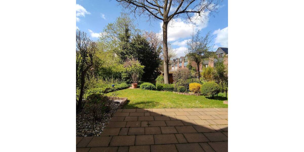 Terrassenwohnung Ratingen Ost - 2 Zimmer, 59 m&sup2;, 275.000&euro; | Angebot:26078072