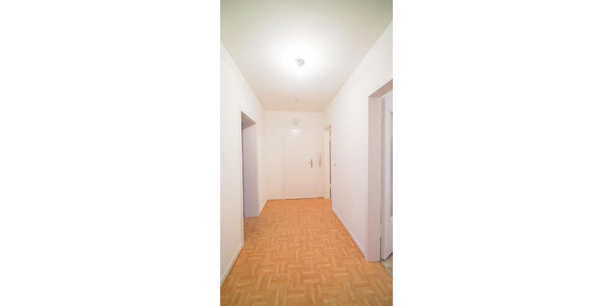 Erdgeschoßwohnung Essen Stadtbezirk V - 3.5 Zimmer, 66 m&sup2;, 480&euro; | Angebot:25754020