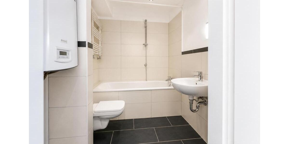 Dachgeschoßwohnung Krefeld Dießem - 3 Zimmer, 64 m&sup2;, 590&euro; | Angebot:26547036