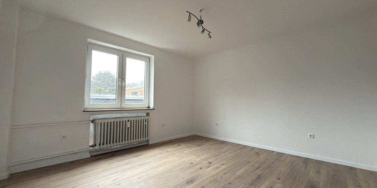 Etagenwohnung Oberhausen Sterkrade-Mitte - 3 Zimmer, 69 m&sup2;, 590&euro; | Angebot:25748242
