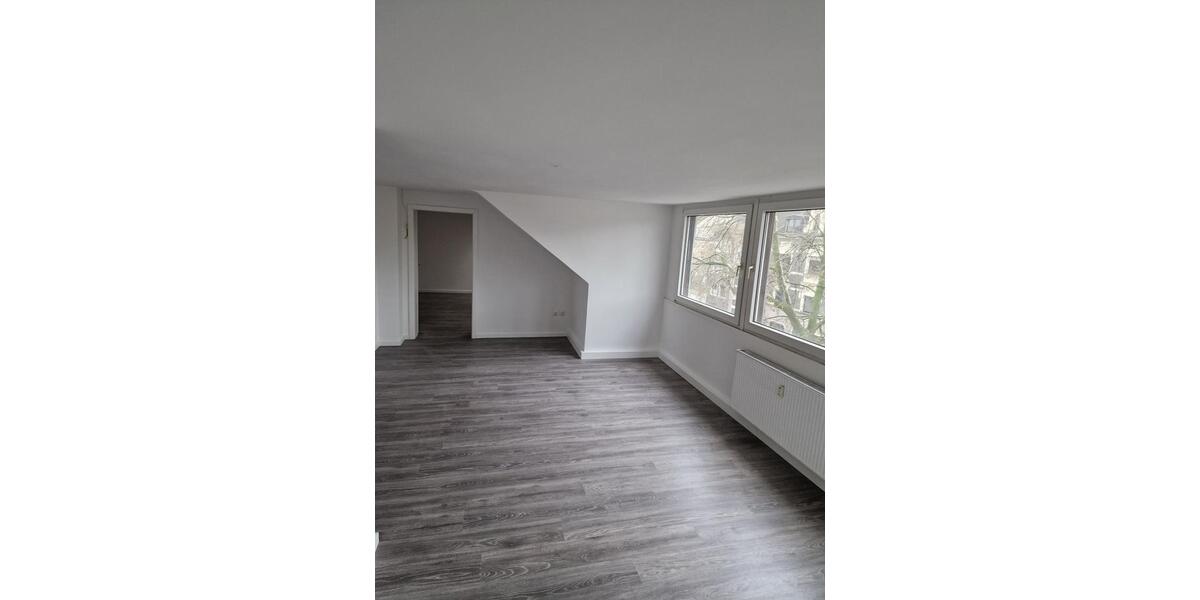 Etagenwohnung Duisburg Mittelmeiderich - 3 Zimmer, 74 m&sup2;, 630&euro; | Angebot:25614422