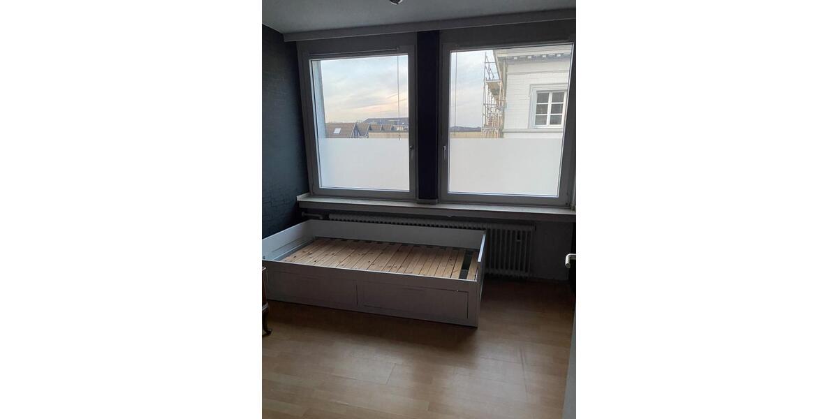 Etagenwohnung Krefeld Gartenstadt - 4 Zimmer, 91 m&sup2;, 820&euro; | Angebot:25720429