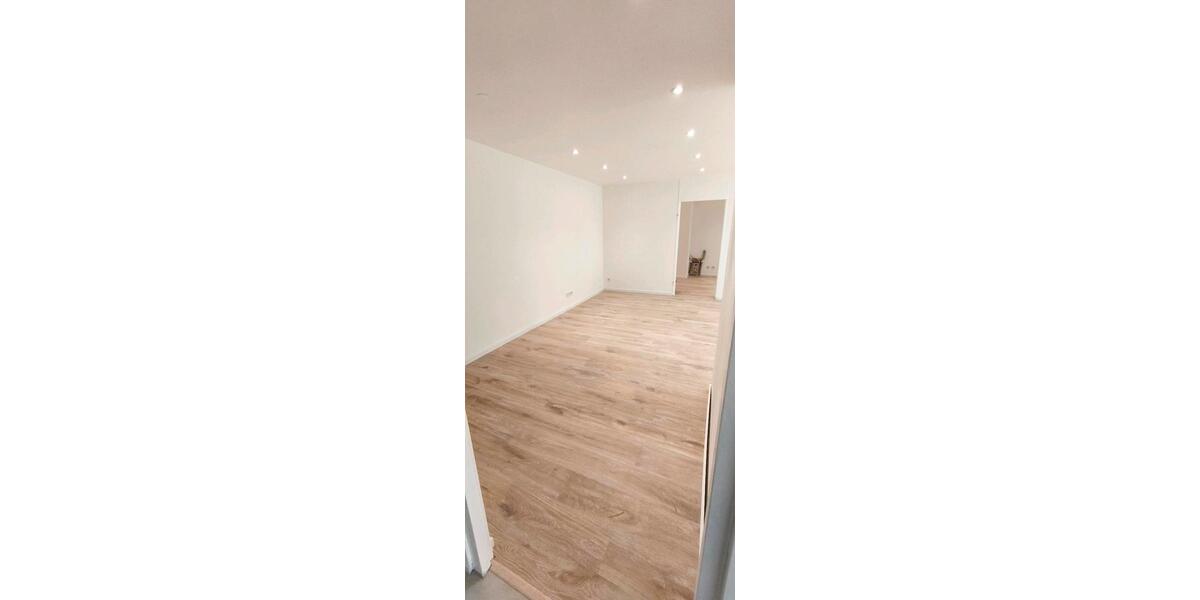 Erdgeschoßwohnung Krefeld Dießem - 3 Zimmer, 78 m&sup2;, 900&euro; | Angebot:26701769