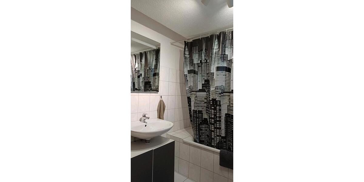 Dachgeschoßwohnung Oberhausen Alsfeld - 4 Zimmer, 95 m&sup2;, 983&euro; | Angebot:24862680