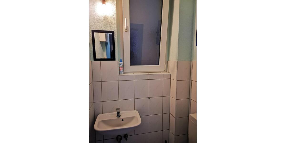Etagenwohnung Düsseldorf Pempelfort - 1 Zimmer, 52 m&sup2;, 500&euro; | Angebot:25948981