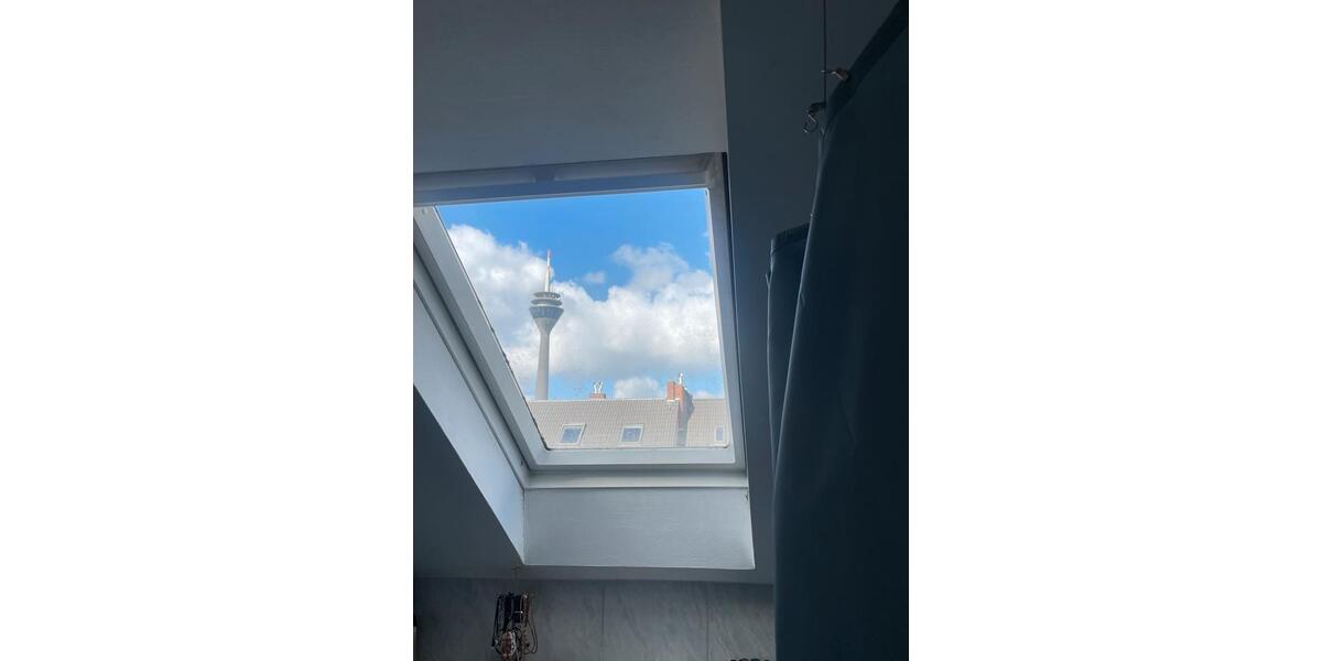 Dachgeschoßwohnung Düsseldorf Stadtbezirk 2 - 1.5 Zimmer, 45 m&sup2;, 914&euro; | Angebot:25918025