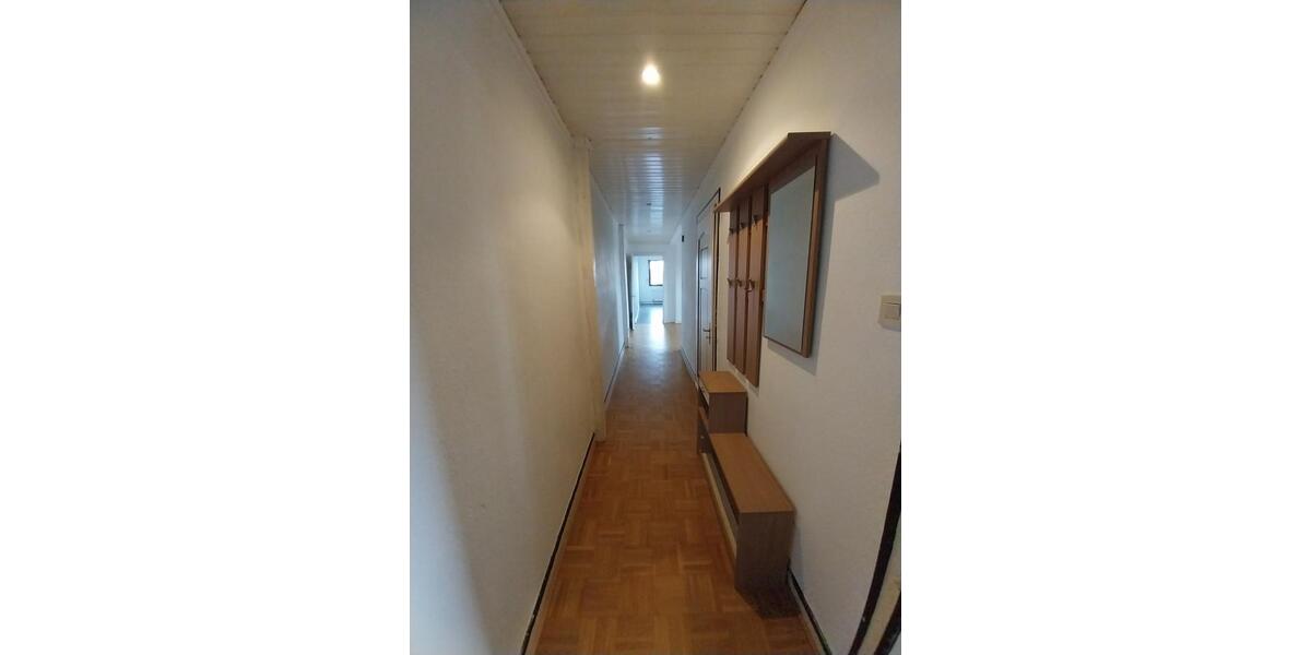 Dachgeschoßwohnung Krefeld Dießem - 2.5 Zimmer, 74 m&sup2;, 555&euro; | Angebot:24951309