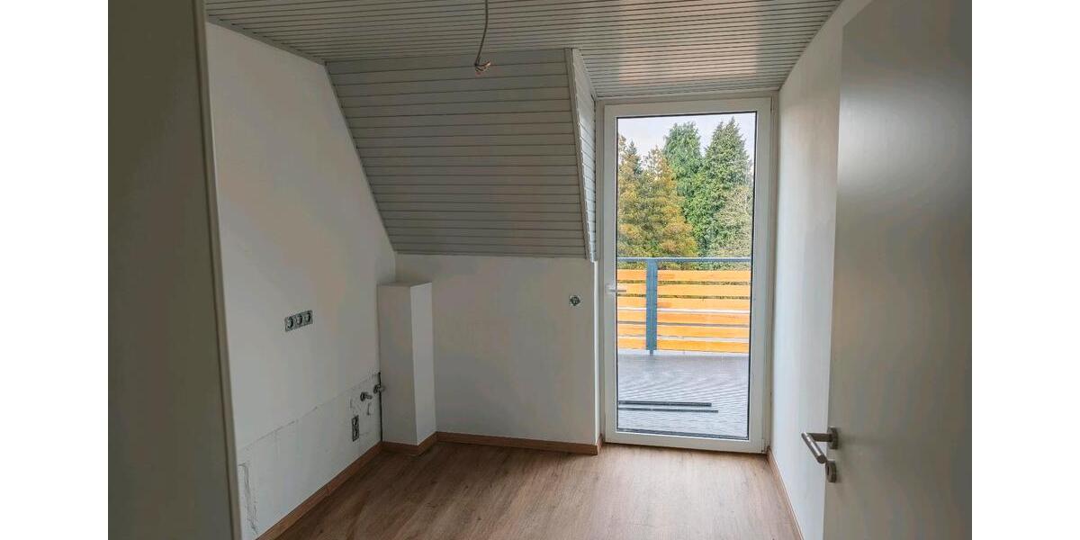 Etagenwohnung Mülheim an der Ruhr Heißen - 3 Zimmer, 83 m&sup2;, 1.550&euro; | Angebot:25262496